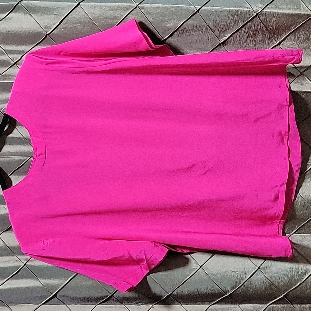 EUC- Vintage Luz Baker 100% Silk Shell w/Shoulder Pads